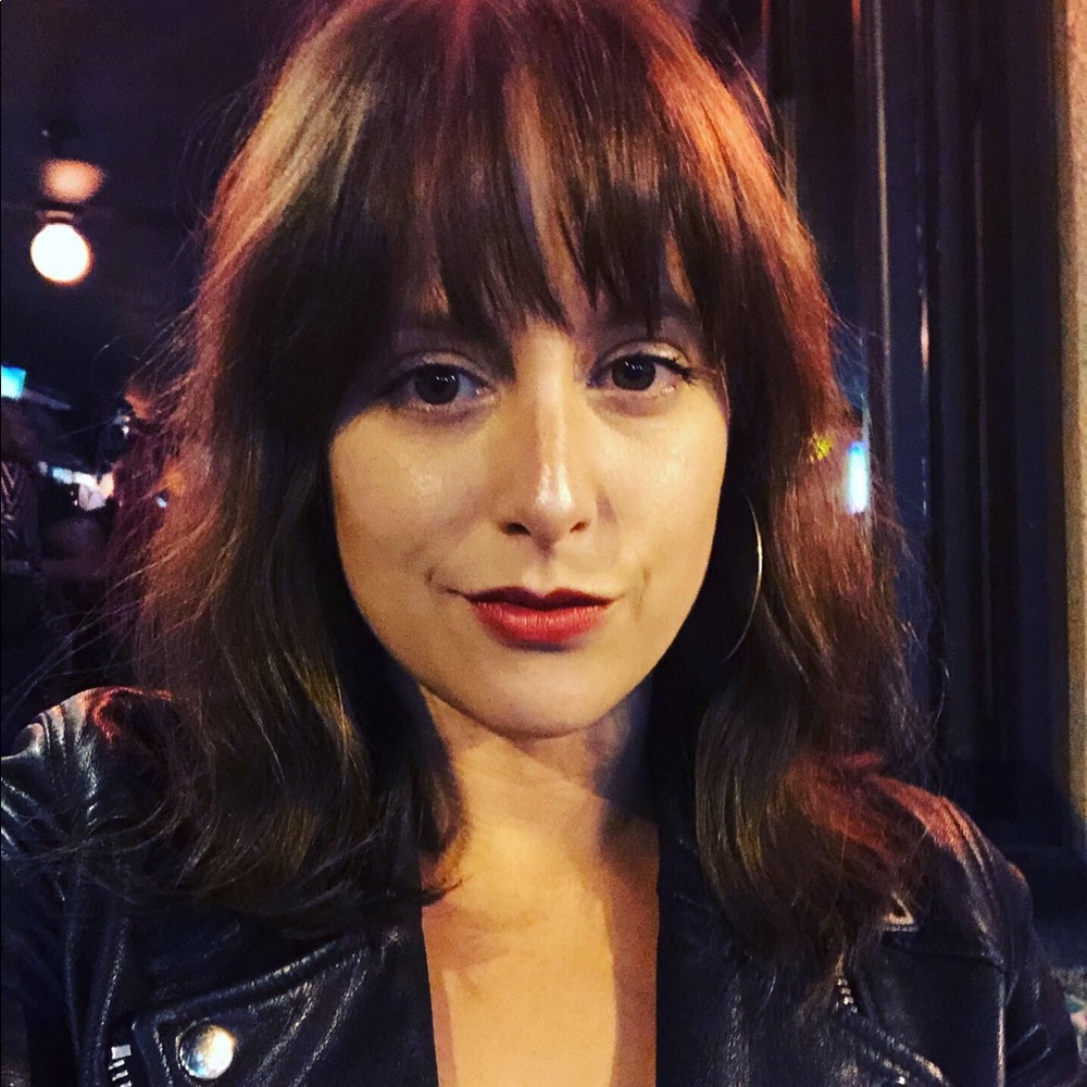 Meet your Posher, Emily